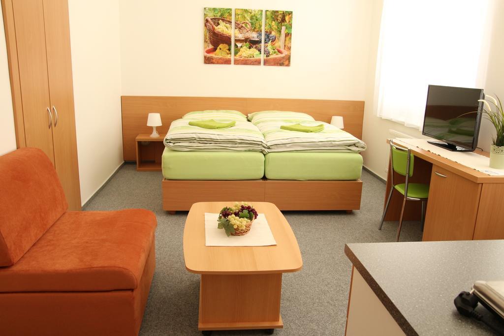 Penzion Bobule Stare Mesto  Room photo