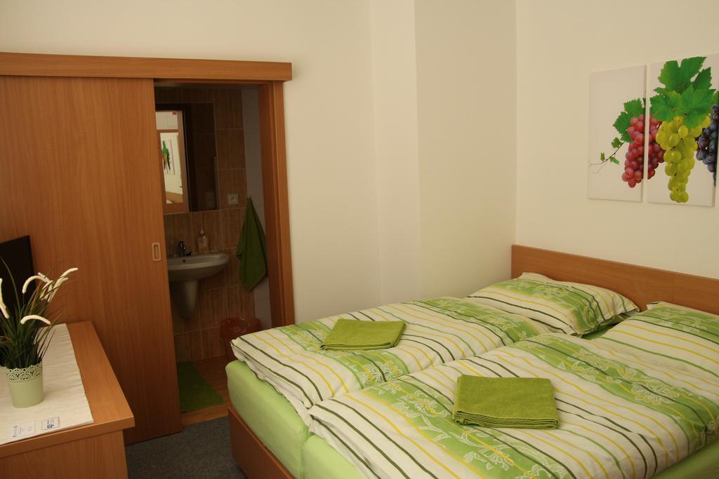 Penzion Bobule Stare Mesto  Room photo