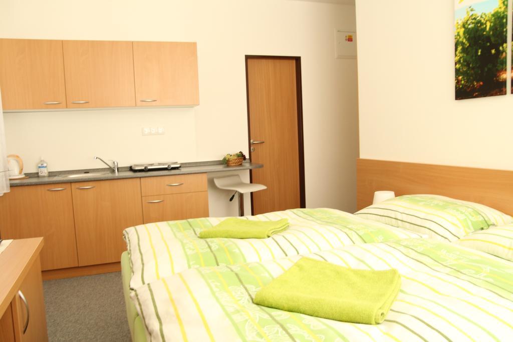 Penzion Bobule Stare Mesto  Room photo